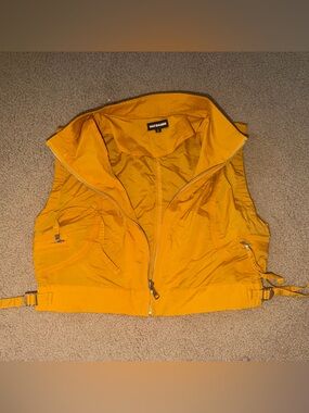 WAYDAMIN Utility Cropped Vest